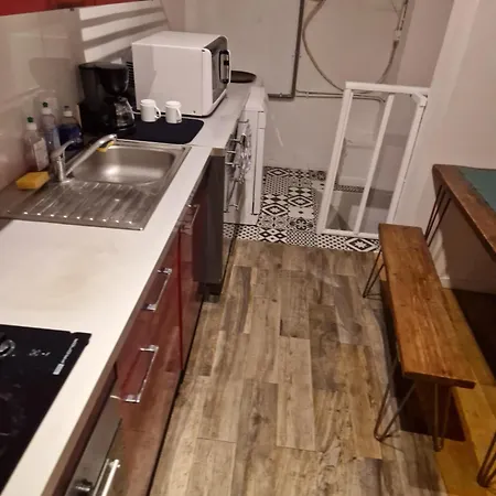 Appartement Ou Chambre Collocation - Quartier Saint-Genes - Victoire - Meriadeck Nocleg ze śniadaniem 3*
